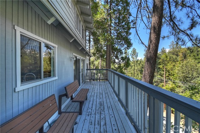1468 Golden Rule Lane, Lake Arrowhead, CA 92352