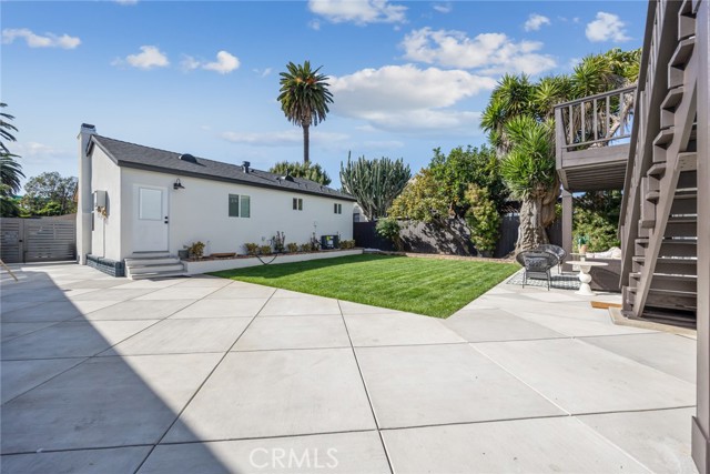 Detail Gallery Image 31 of 39 For 2460 Stoner Avenue, Los Angeles,  CA 90064 - – Beds | – Baths