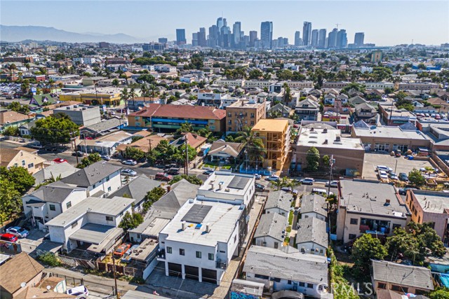 Detail Gallery Image 19 of 32 For 1731 S New Hampshire Ave, Los Angeles,  CA 90006 - – Beds | – Baths