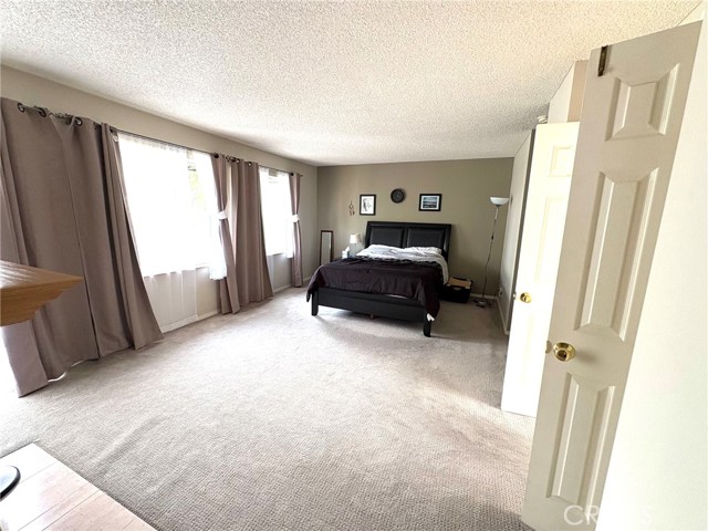 Detail Gallery Image 11 of 21 For 3381 Bandit Cir, Huntington Beach,  CA 92649 - 3 Beds | 3 Baths