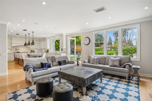 Detail Gallery Image 31 of 36 For 24 Cape Woodbury, Newport Beach,  CA 92660 - 5 Beds | 4/1 Baths