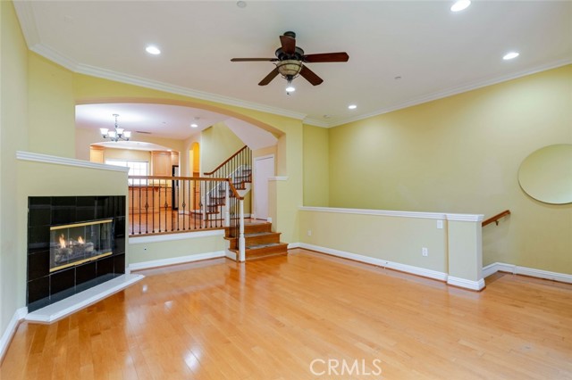 Detail Gallery Image 4 of 46 For 763 E Olive Ave, Burbank,  CA 91501 - 3 Beds | 2/1 Baths