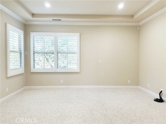 57 Donovan, Irvine CA: https://media.crmls.org/medias/62f4a1d1-8c62-4a2a-9033-e43d6d664dab.jpg