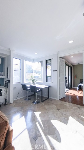 Detail Gallery Image 32 of 40 For 2575 E 19th St #17,  Signal Hill,  CA 90755 - 1 Beds | 1 Baths