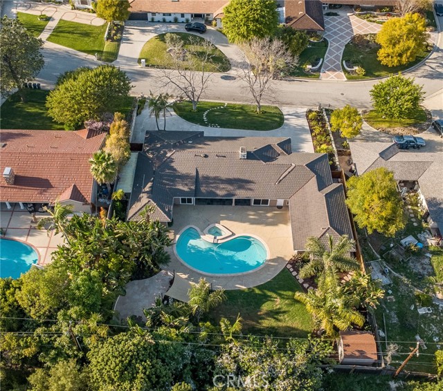 Image 59 of 61 For 4 Silverleaf