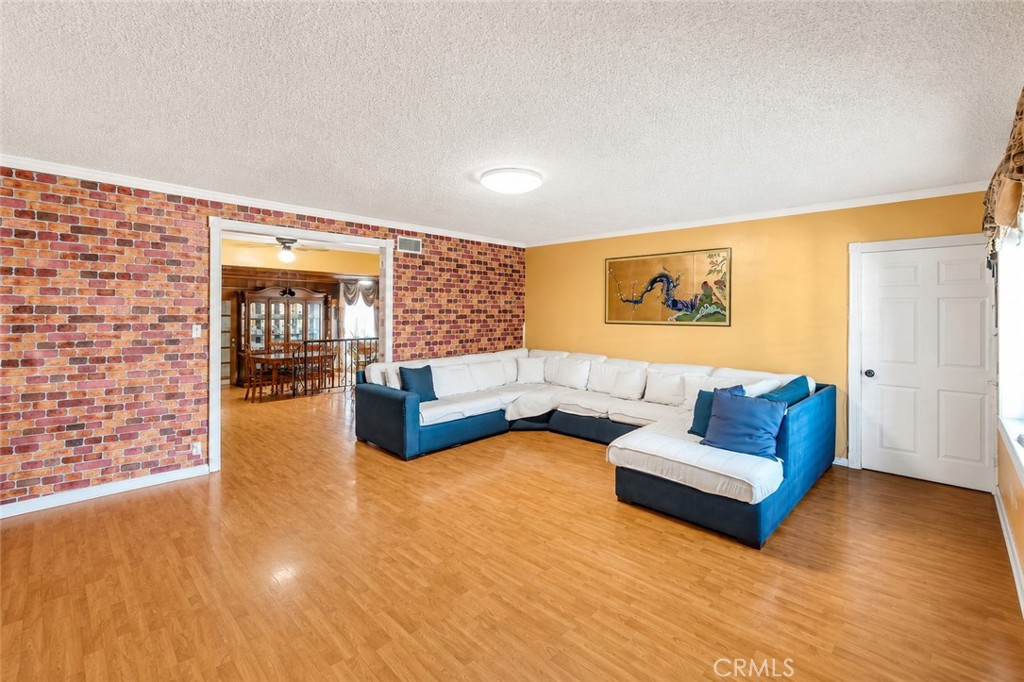 MLS #NP26124222 image #2