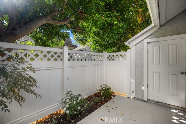 22 Terrace Circle, Laguna Niguel CA: https://media.crmls.org/medias/62fadc89-d2be-49ba-a786-806e528d68f0.jpg