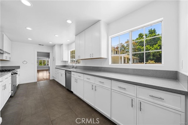 Detail Gallery Image 6 of 14 For 909 N. Stoneman Ave, Alhambra,  CA 91801 - – Beds | – Baths