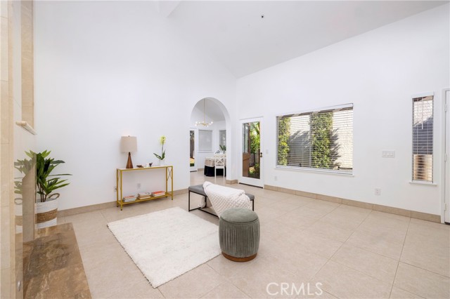 Detail Gallery Image 13 of 24 For 25605 Corsica Way, Yorba Linda,  CA 92887 - 3 Beds | 2 Baths