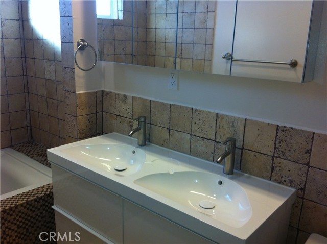 Detail Gallery Image 22 of 24 For 2321 Scott Ave, Los Angeles,  CA 90026 - 2 Beds | 1 Baths