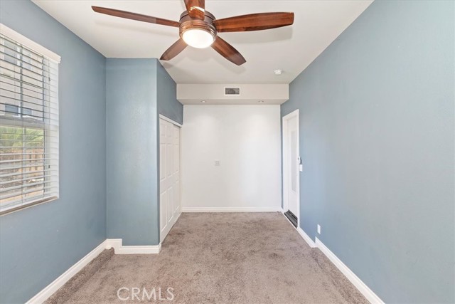 8433 Lindenhurst Street, Riverside CA: https://media.crmls.org/medias/62fc7199-8cac-4bf7-a955-5c94055351b7.jpg