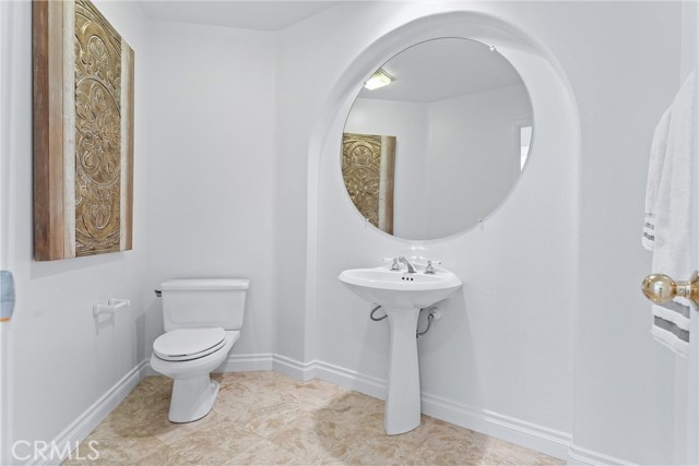 3 Vista Frondosa, Rancho Santa Margarita CA: https://media.crmls.org/medias/62fcbbc8-3da5-40b8-8895-d43460387659.jpg