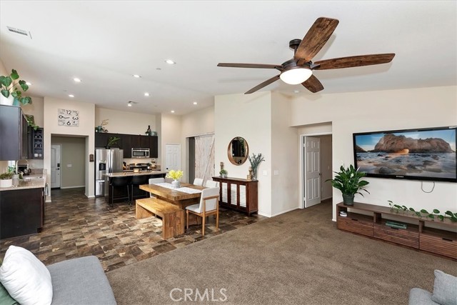 Detail Gallery Image 15 of 43 For 36359 Straightaway, Beaumont,  CA 92223 - 4 Beds | 2 Baths