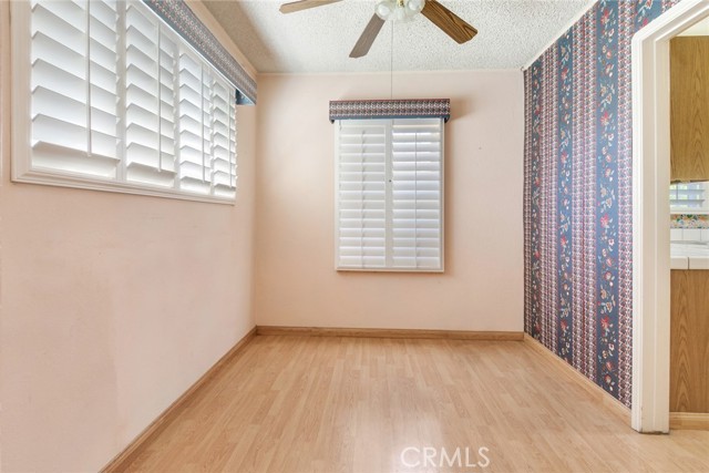 Detail Gallery Image 13 of 21 For 640 W 29th, San Bernardino,  CA 92405 - 2 Beds | 1 Baths