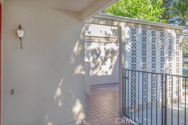 243 Calle Aragon, Laguna Woods CA: https://media.crmls.org/medias/62fe0999-2e93-4155-9201-b4d7052ea596.jpg