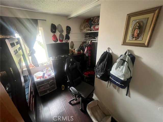 Detail Gallery Image 9 of 15 For 1001 E Camile St #H3,  Santa Ana,  CA 92701 - 2 Beds | 1/1 Baths