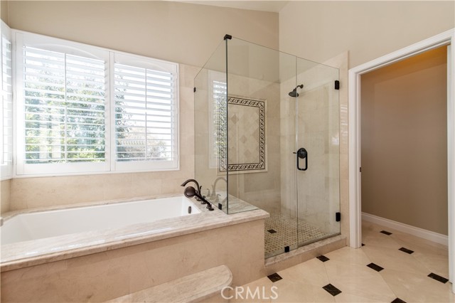 Detail Gallery Image 9 of 23 For 21 Crestview Dr, Rancho Santa Margarita,  CA 92688 - 5 Beds | 3 Baths