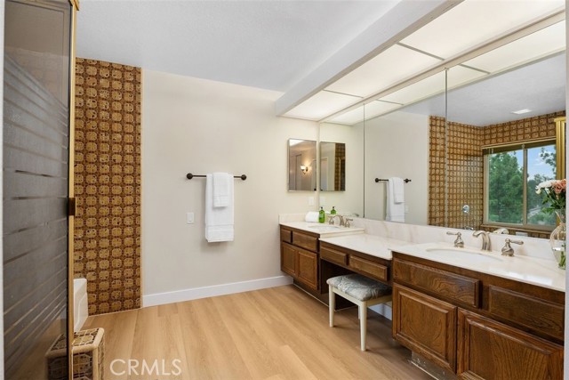 27552 Berdun, Mission Viejo CA: https://media.crmls.org/medias/63006b5b-c547-4ab6-b1a5-a706aad927fa.jpg