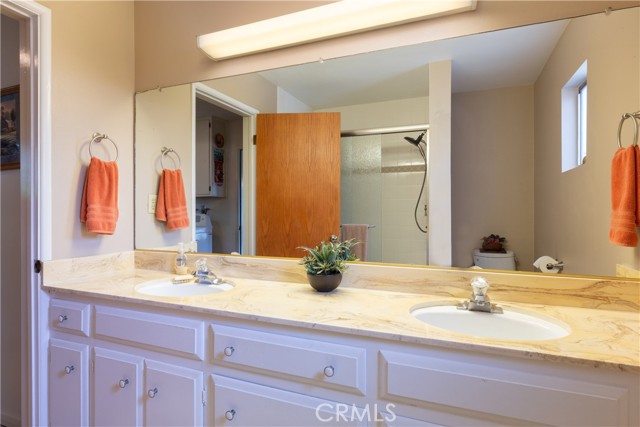 Detail Gallery Image 32 of 49 For 1702 E 53rd St, Long Beach,  CA 90805 - 3 Beds | 2 Baths