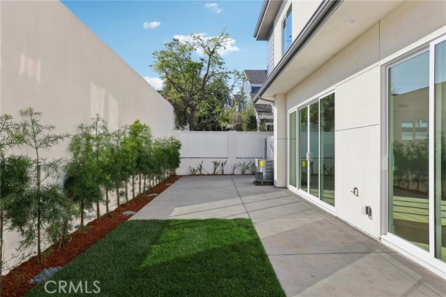 Detail Gallery Image 40 of 50 For 1914 Belmont Ln #B,  Redondo Beach,  CA 90278 - 4 Beds | 3/1 Baths