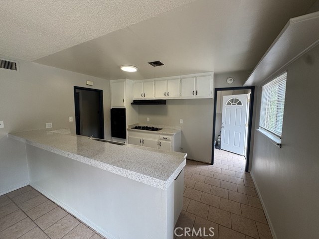 Detail Gallery Image 4 of 20 For 4170 Mt Vernon, Riverside,  CA 92507 - 4 Beds | 2 Baths