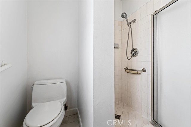 4487 Colbath Avenue, Sherman Oaks, California 91423, 2 Bedrooms Bedrooms, ,2 BathroomsBathrooms,Condominium,For Sale,Colbath,SR25023078