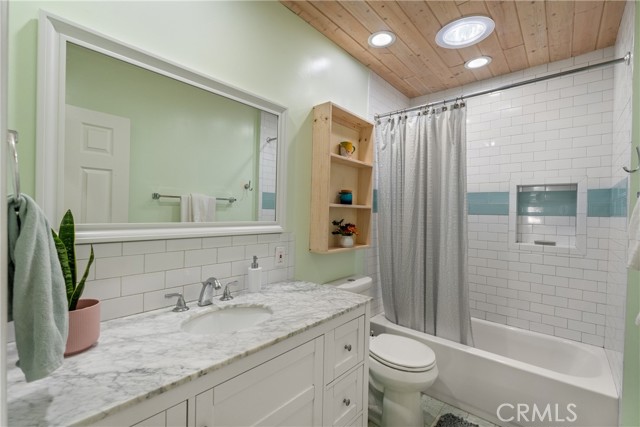 Detail Gallery Image 13 of 32 For 1848 W 78th, Los Angeles,  CA 90047 - – Beds | – Baths