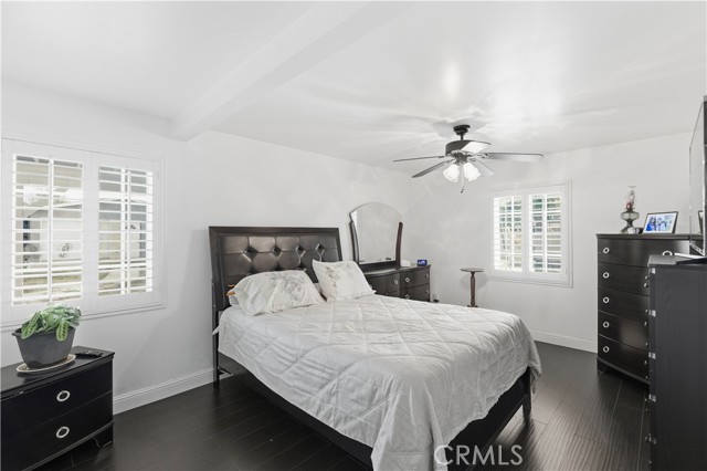 Detail Gallery Image 17 of 43 For 12232 Truesdale, Sun Valley,  CA 91352 - 5 Beds | 4 Baths