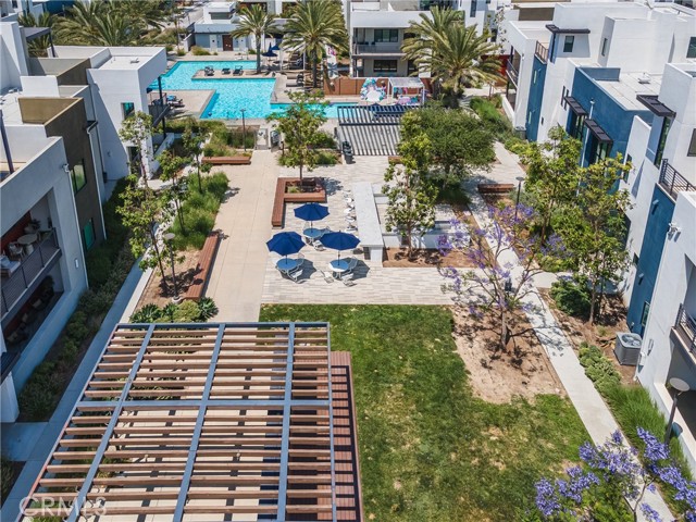 285 Lodestar, Tustin CA: https://media.crmls.org/medias/630953dd-9e1d-48de-9d72-0c2173743b85.jpg