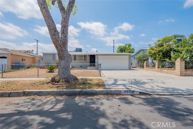 7865 Cantaloupe Avenue, Panorama City CA: https://media.crmls.org/medias/63095672-4ce5-4cd6-aa30-c83a10370ef1.jpg