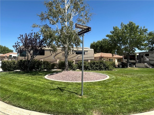 Detail Gallery Image 11 of 36 For 11555 Wedgewood Dr, Apple Valley,  CA 92308 - – Beds | – Baths