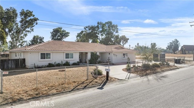19850 Eucalyptus Avenue, Nuevo CA: https://media.crmls.org/medias/630a672e-c3d8-4100-afb8-05e07c29b9a1.jpg