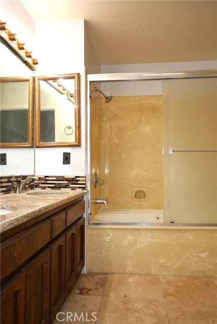 5234 Mountain Springs Ranch Road, La Verne CA: https://media.crmls.org/medias/630a99e6-ed10-4b3c-9b39-3696450d2a49.jpg