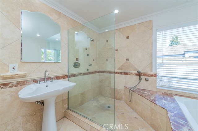 Detail Gallery Image 29 of 32 For 23 Cormorant Cir, Newport Beach,  CA 92660 - 3 Beds | 2/1 Baths