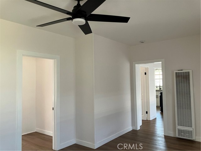 10047 Flora Vista Street, Bellflower CA: https://media.crmls.org/medias/630b9684-002d-4d63-9a79-16602e1557c5.jpg