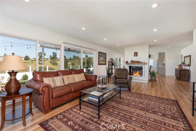26206 Grayslake Road, Rancho Palos Verdes, California 90275, 4 Bedrooms Bedrooms, ,2 BathroomsBathrooms,Residential,Sold,Grayslake,SB22078897