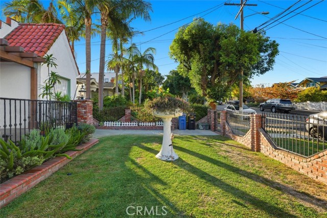 Detail Gallery Image 5 of 62 For 559 W 39th St, San Pedro,  CA 90731 - 3 Beds | 3 Baths