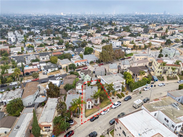 Detail Gallery Image 34 of 37 For 2353 Lucerne Ave, Los Angeles,  CA 90016 - 2 Beds | 1 Baths