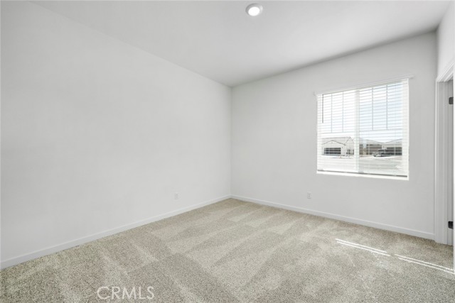 12154 Del Sur Street, Victorville CA: https://media.crmls.org/medias/630d3f04-a99c-477e-86b9-52effab92ce3.jpg