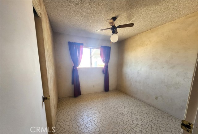 Detail Gallery Image 17 of 24 For 1407 W Burns Ave, Ridgecrest,  CA 93555 - 3 Beds | 2 Baths