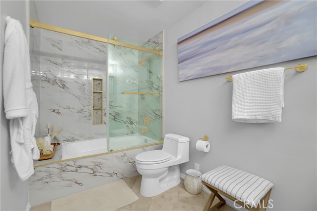 Detail Gallery Image 6 of 10 For 14634 Magnolia Bld #4,  Sherman Oaks,  CA 91403 - 2 Beds | 2/1 Baths