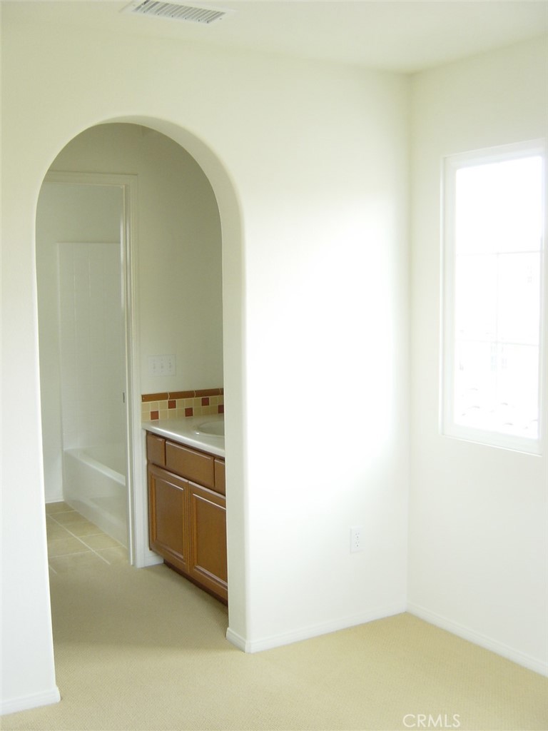MLS #SR26157019 image #9