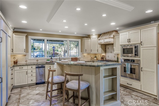 Detail Gallery Image 15 of 46 For 960 Primavera Ln, Nipomo,  CA 93444 - 4 Beds | 2 Baths