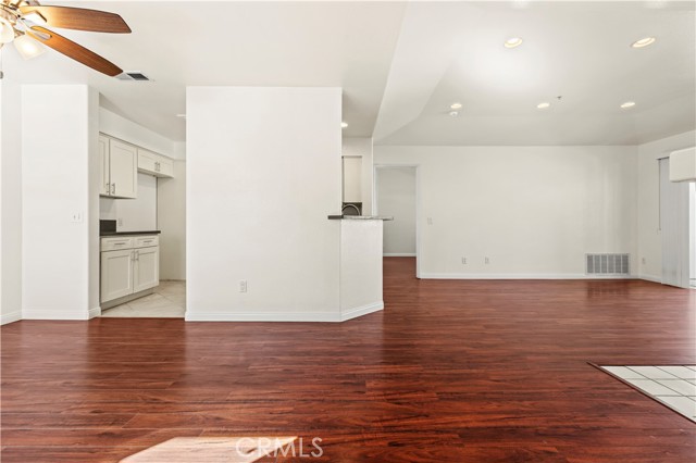 Detail Gallery Image 5 of 29 For 17863 Addison Ct #203,  Chino Hills,  CA 91709 - 2 Beds | 2 Baths