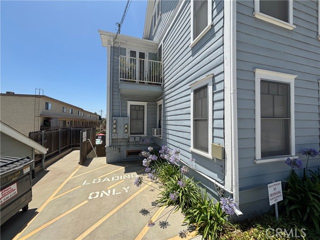 Image 5 of 20 For 6233 Haviland Avenue