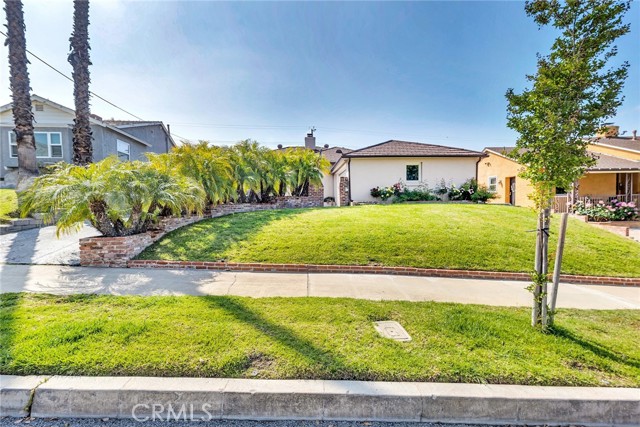 818 Bethany Road photo 3