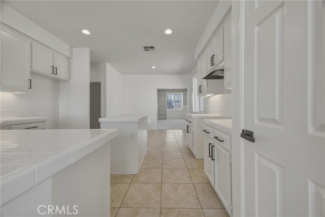 Detail Gallery Image 19 of 59 For 11566 Azalia Dr, Adelanto,  CA 92301 - 4 Beds | 3 Baths