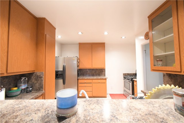Detail Gallery Image 13 of 32 For 1815 W 108th St, Los Angeles,  CA 90047 - 2 Beds | 1 Baths