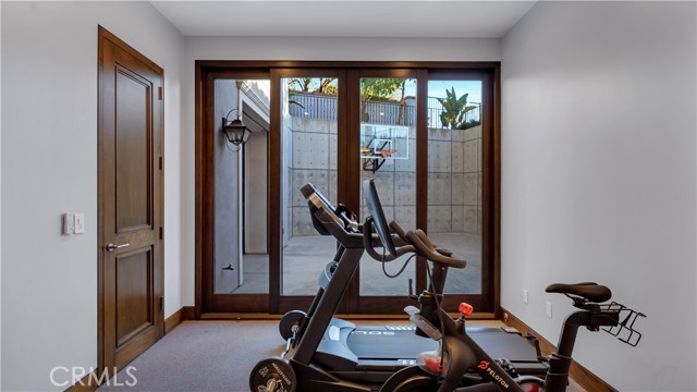 Image 52 of 69 For 2 Thomas Road