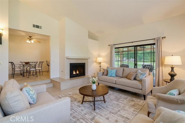 46375 Ryway Place, Palm Desert CA: https://media.crmls.org/medias/6313ea73-56dc-4a25-8d34-51a8d30fb553.jpg